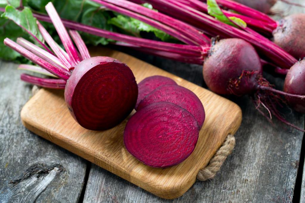 Продукты окрашивающие кал в красный цвет
