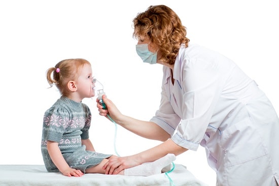Inhalations with nebulizer in children (Ulaizer) Inhalations with nebulizer in children (Ulaizer)